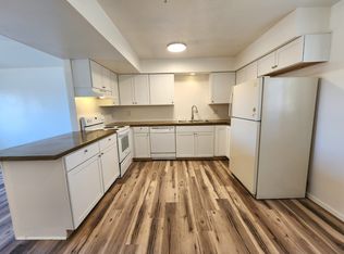 2122 Mohawk Rd #C, Pueblo, CO 81001