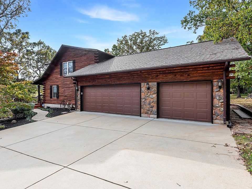 1st image of 5660 Lake Hill Dr