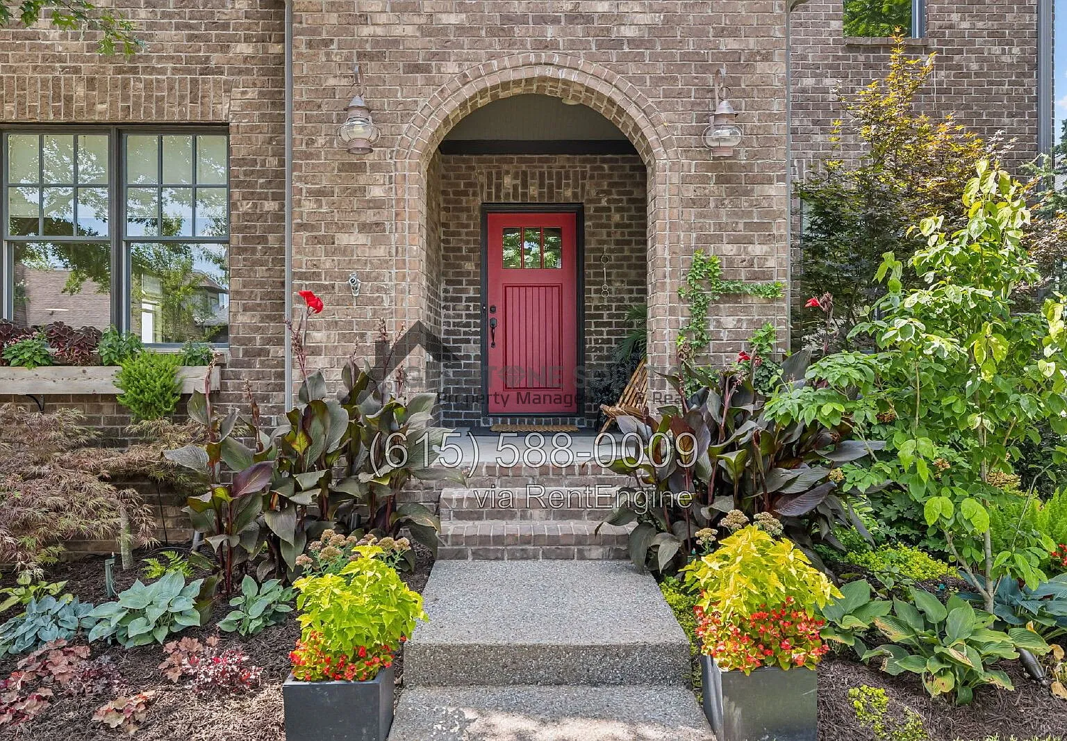 4 bed, 4.0 bath, 3935 sqft, $5,000 — Photo 4