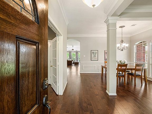 3rd image of 7522 Orchard Hills Ln