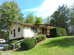 4205 Mitchell Ave, Linville, NC 28646