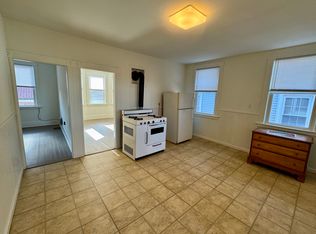 21 Spruce St APT 3L, Providence, RI 02903