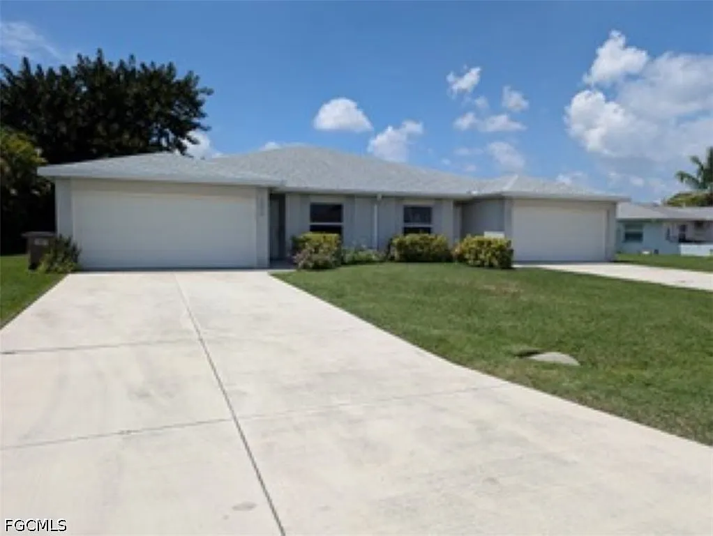 3 bed, 2.0 bath, 1245 sqft, $1,800 — Photo 1