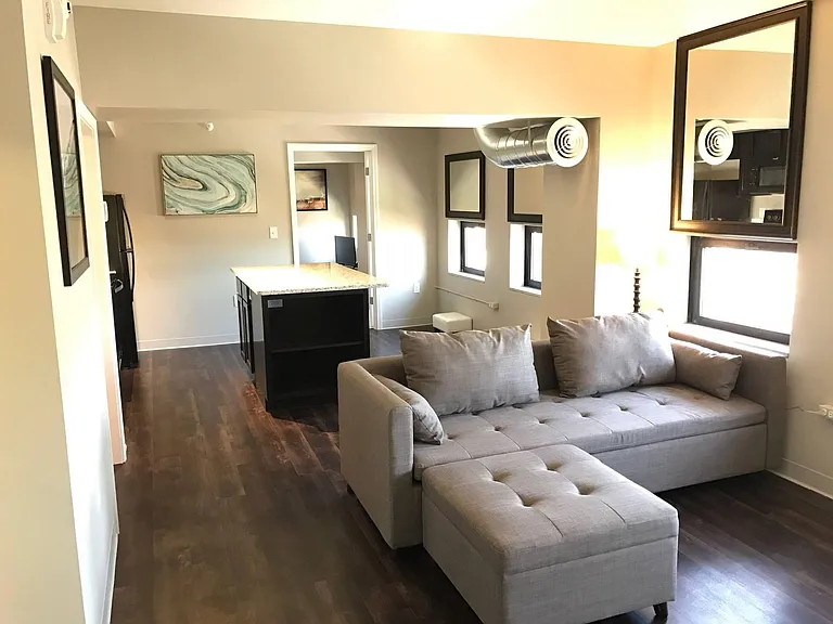 5&15 Apartments — Photo 14