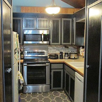 3rd image of 6517 Jaybird Pl SE