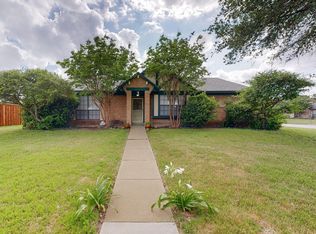 6637 Belcamp Dr, Plano, TX 75023