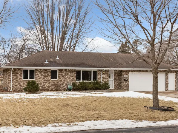 6535 Hampshire Pl N, Minneapolis, MN 55427