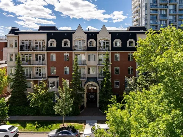 923 N 15th Ave SW #308, Calgary, AB T2R 0S2