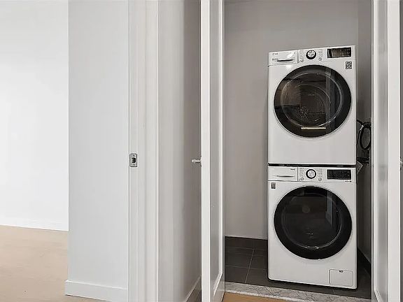 5th image of 8 Marcy Ave #2J