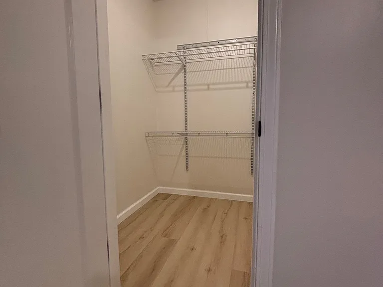 205 Lakewood Ct #3 — Photo 6