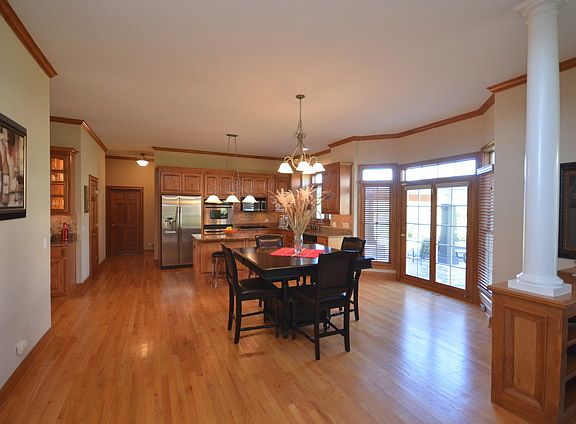 5th image of 26147 Whispering Woods Cir