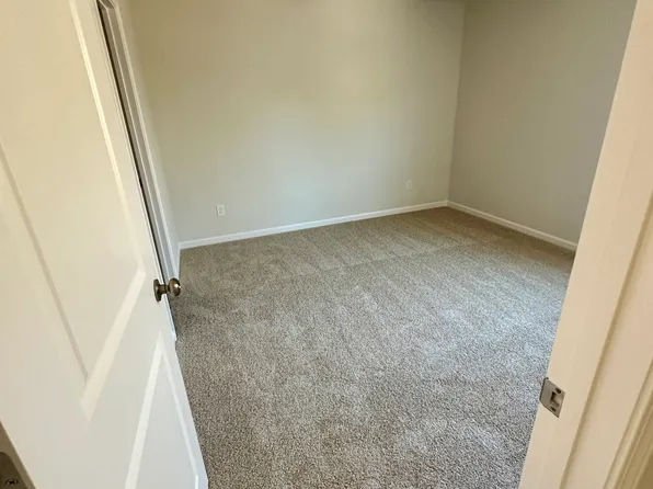 5016 Scow Ct, Summerville, SC 29485
