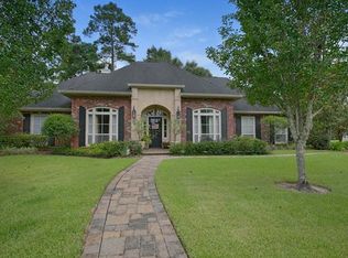 902 Walking Stick Ct, Covington, LA 70433