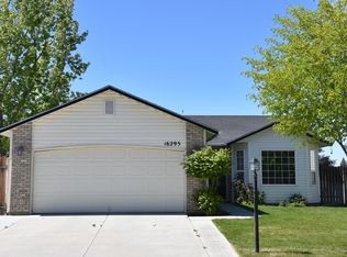 16295 N Red Oak Dr, Nampa, ID 83687