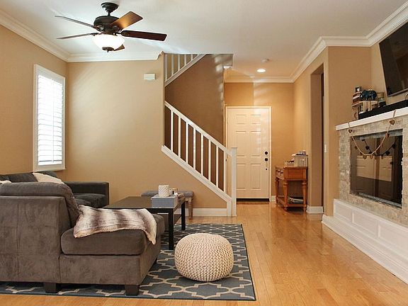 5th image of 24063 Whitewater Dr