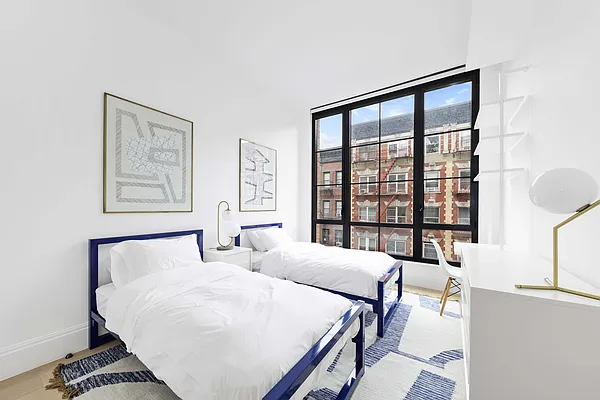 Rented by Compass | media 14