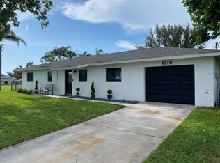 1315 SE 12th Ter, Cape Coral, FL 33990