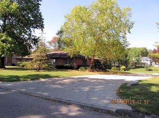 5602 Foley Rd, Cincinnati, OH 45233