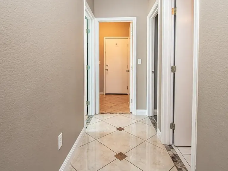 2055 Keel Ct — Photo 5