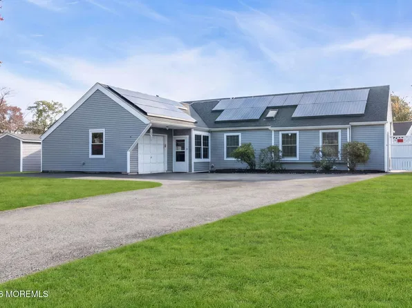 917 Cherry Cove Court, Toms River, NJ 08753