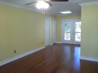 3298 Connector Dr, Tallahassee, FL 32303