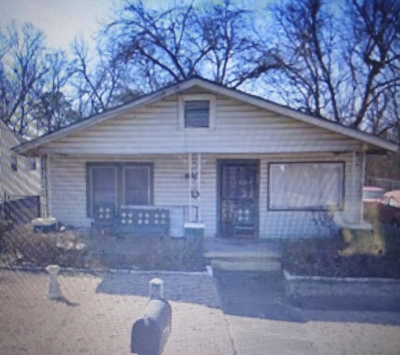 1st image of 1220 28th St N