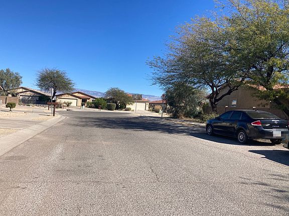 5th image of 6154 S Wheaton Dr