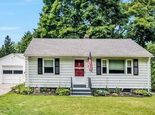 14 Davenport St, Worcester, MA 01610