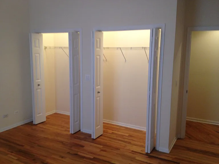 1522-28 W Greenleaf Ave #2W — Photo 18