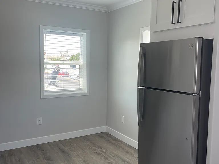 335-341 S 28th St #341 — Photo 5