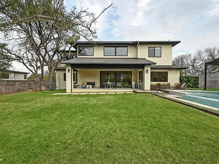 308 Briarwood Trl — Photo 5