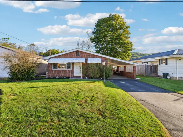 36 Poma St, Russellton, PA 15076