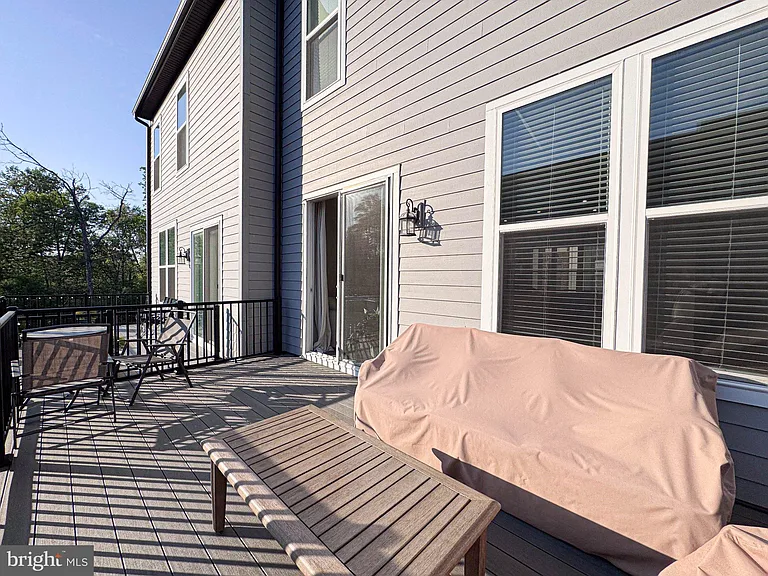 2453 Liberty Loop — Photo 44