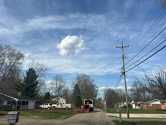 5th image of 4635 Aston Dr