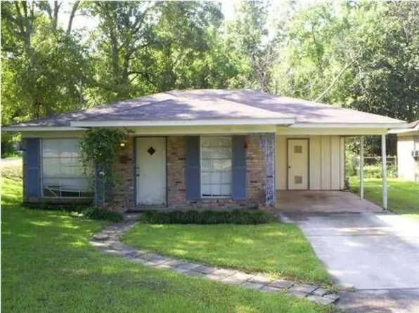 601 W Lee St, Chickasaw, AL 36611