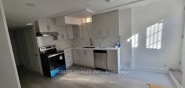 8 Chestermere Cres S #LOWER LEVEL — Photo 3