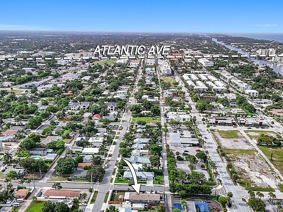 5th image of 400 SE 7th Street
