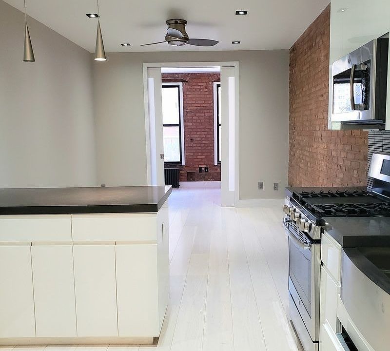 1st image of 517 2nd Ave #3C