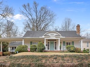 1827 Saint Ann St, Jackson, MS 39202