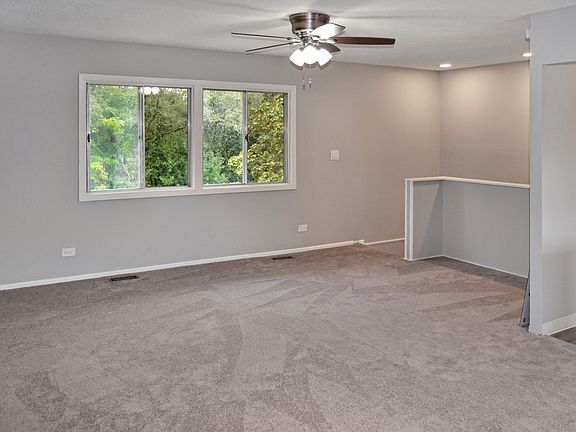 3rd image of 6157 Kit Carson Dr #41-4