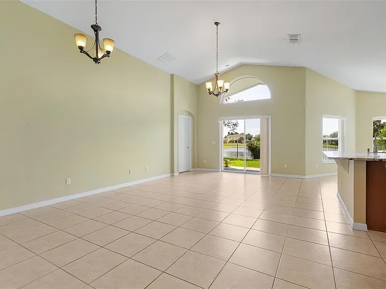 12608 Iris Lake Dr — Photo 4