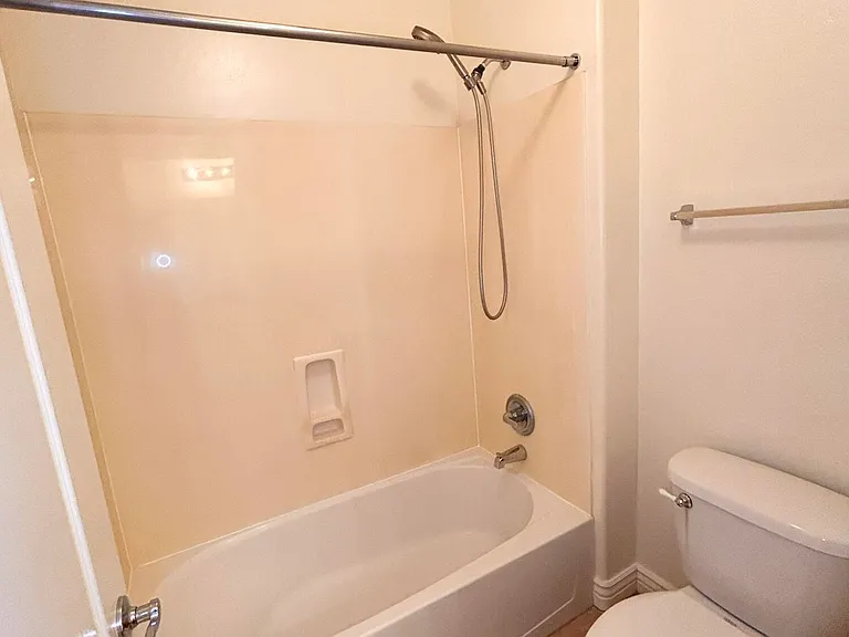 2692 E Vermont Ct — Photo 24