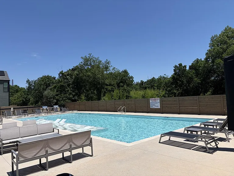 2200 McFly St #6105 — Photo 32