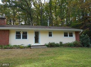 18331 Sharon Rd, Triangle, VA 22172