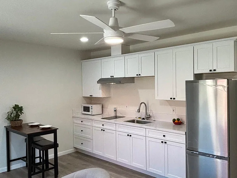 6419 Gary Ct — Photo 1