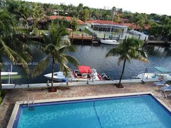 2350 NE 135th St APT 903, North Miami, FL 33181