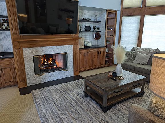 5th image of 11400 N Justin Dr