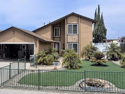 8570 Parkbrook Ln, San Diego, CA, 92114