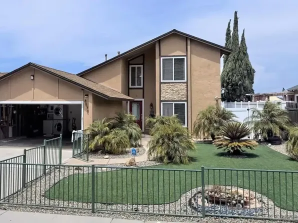 8570 Parkbrook Ln, San Diego, CA 92114