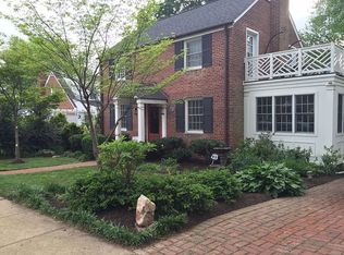 1842 Patrick Henry Dr, Arlington, VA 22205